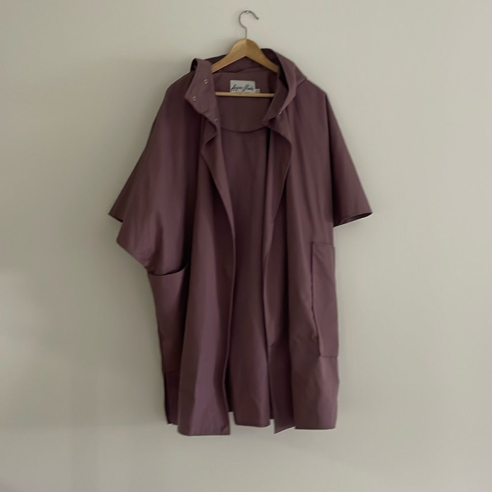 Vintage purple mauve hooded cape